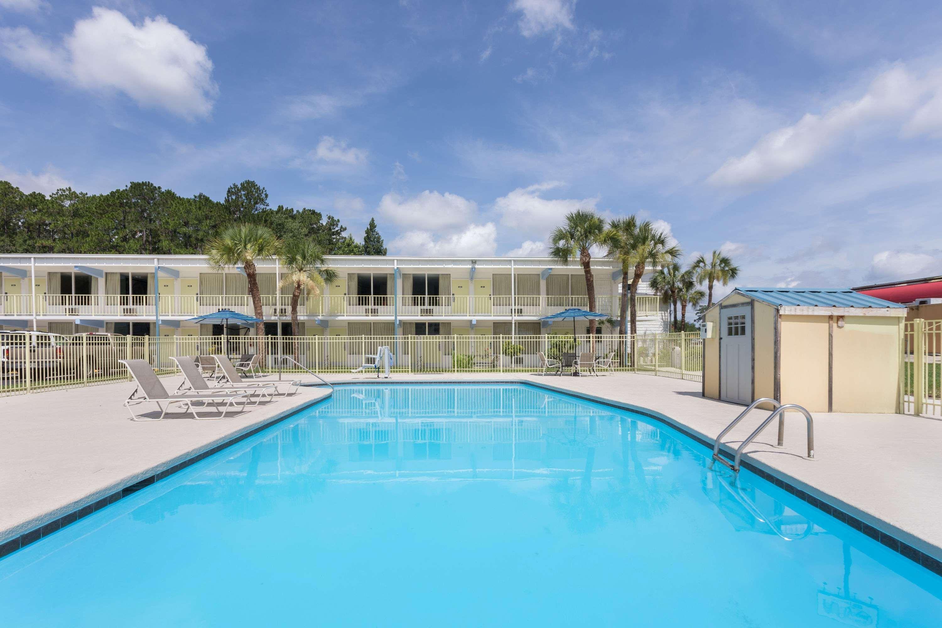 Hotel Super 8 By Wyndham Kingsland I-95 Naval Base Area Exteriér fotografie
